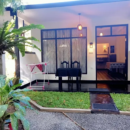 Unakuruwa Silent Beach Villa Tangalle Exterior photo