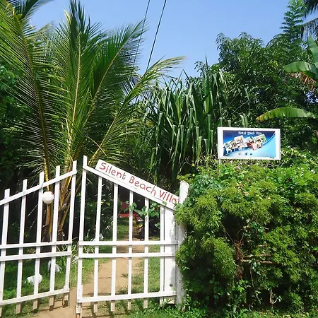 Unakuruwa Silent Beach Villa Tangalle Exterior photo